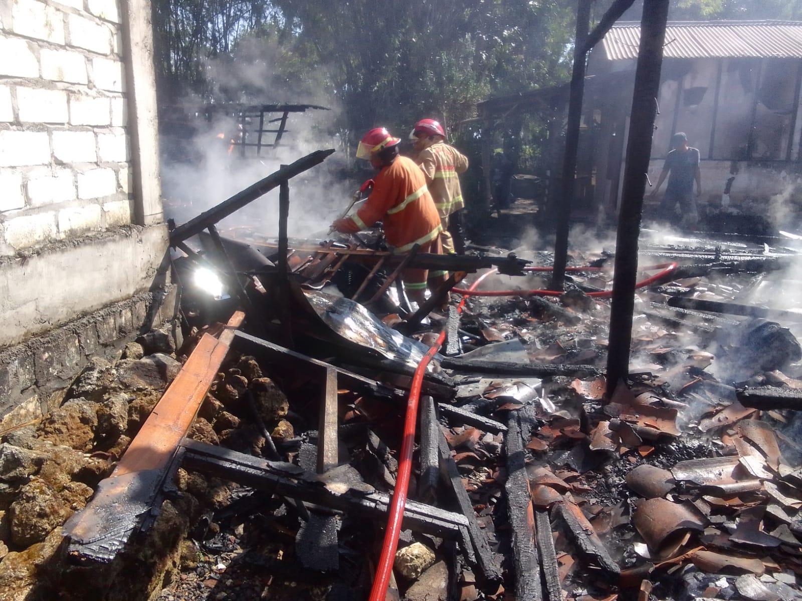 Lima rumah di Bojonegoro Terbakar.