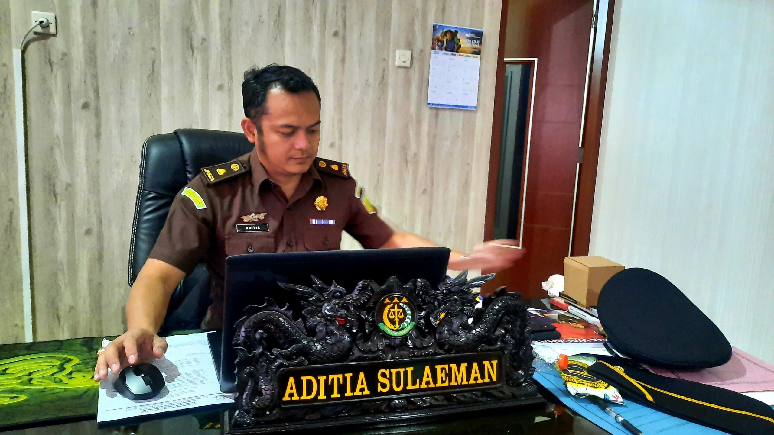 Dugaan korupsi mobil siaga desa.