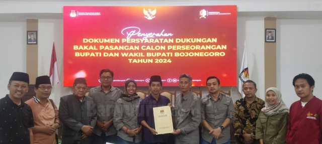SAH : Berkas dukungan diterima oleh KPU Bojonegoro.