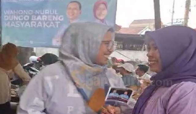 Para warga Jalan Sawunggaling, Kelurahan Kadipaten, Kecamatan Kota, Kabupaten Bojonegoro, saat berkumpul doa bersama harapkan kemenangan untuk Wahono - Nurul di Pilkada 2024.