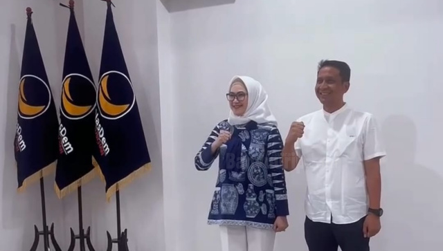 Ketua DPW NasDem Jatim, Lita Machfud Arifin saat menerima kunjungan Setyo Wahono di kantor setempat.