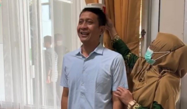 Bacabup Setyo Wahono sedang menjalani pemeriksaan kesehatan di RSUD.