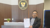 IMG_20240921_142042 Hanafi melaporkan Bawaslu Bojonegoro ke DKPP karena diduga tidak netral.