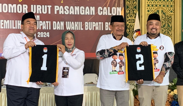 UNDIAN NOMOR : Paslon petahana Blora, Asri mendapat nomor urut 1, Paslon Abdi nomor urut 2.