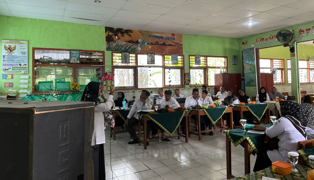 Studi tiru MI Manbaul Ulum Campurejo