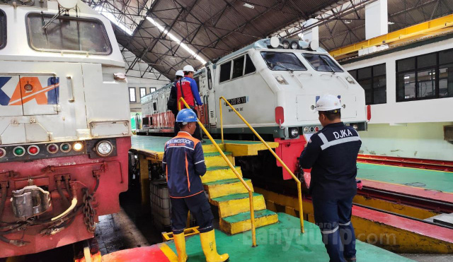 PT KAI Daop 8 Surabaya