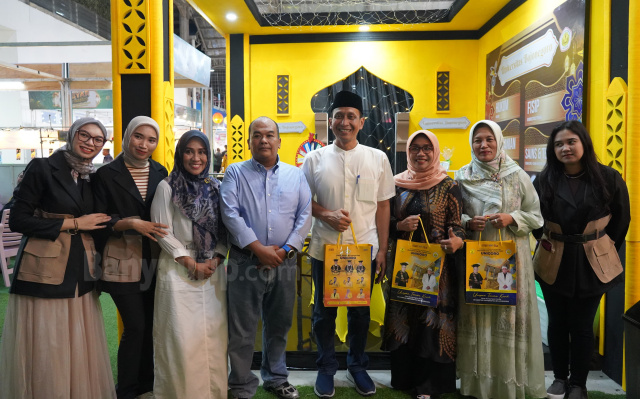 Bupati dan Wabup Bojonegoro Setyo Wahono-Nurul Azizah.