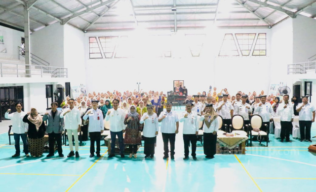 Literasi digital parenting