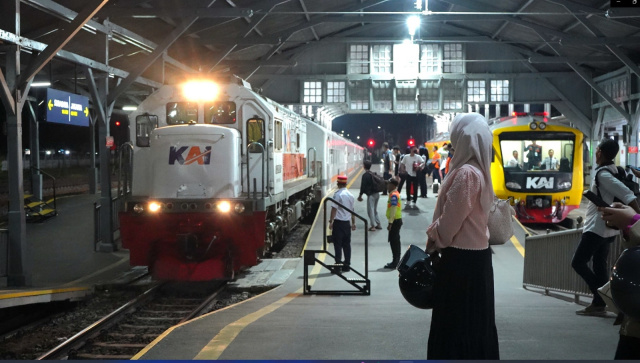 Penumpang kereta api