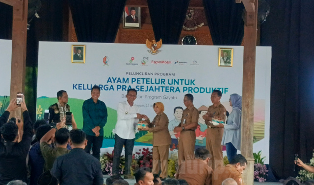Bupati Setyo Wahono luncurkan program Gayatri