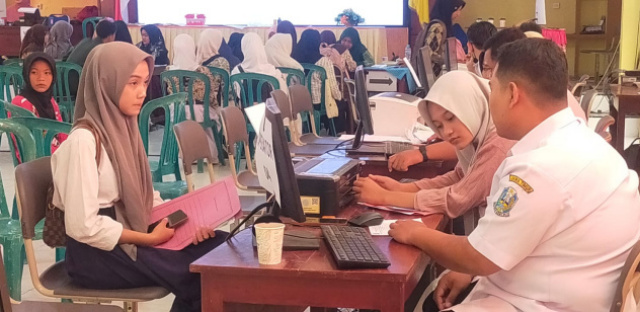 Pendaftaran siswa baru SMPN Bojonegoro