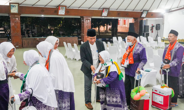Bupati Setyo Wahono