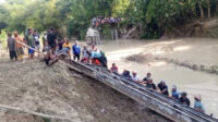 Evakuasi Jlurung Jembatan Sogo-Ngrejeng