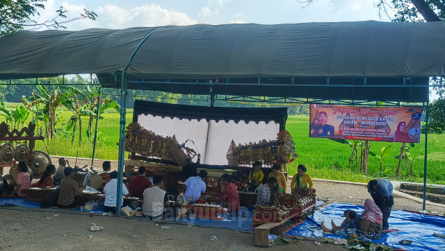 Sedekah bumi desa katur