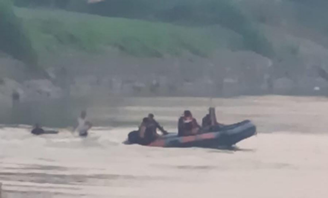 Tenggelam di bengawan solo