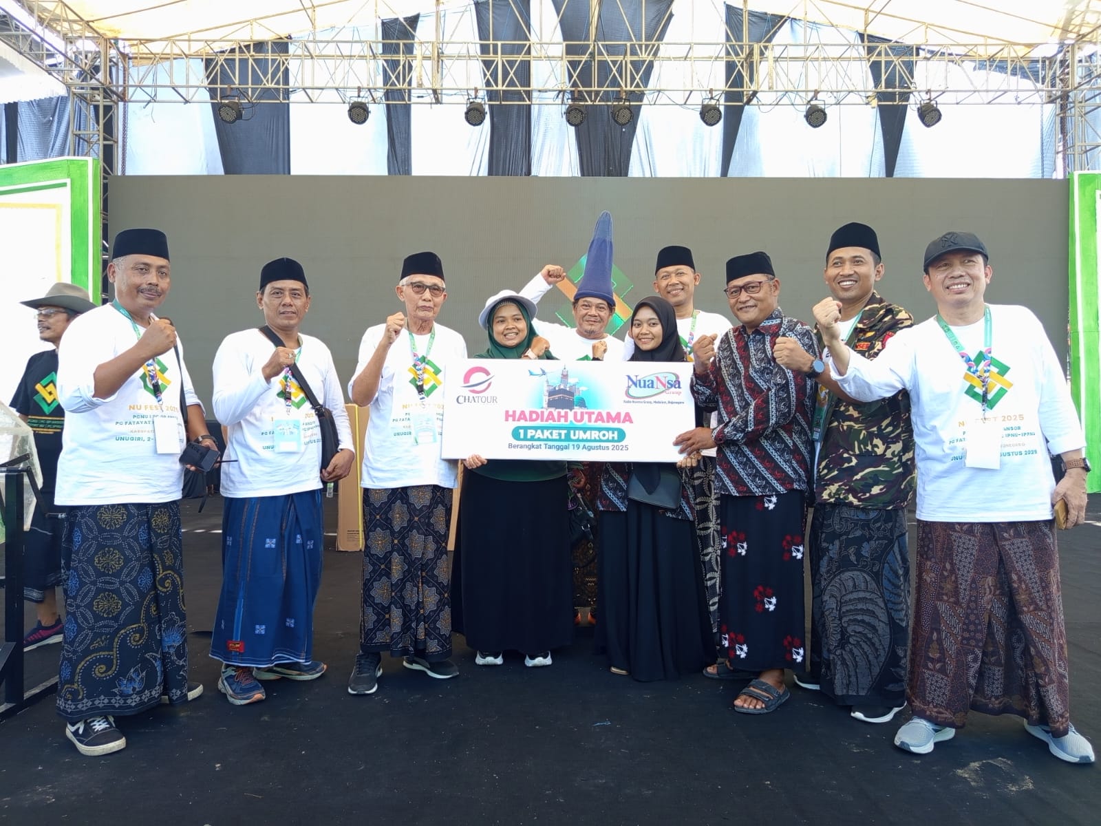 Jalan sehat bersarung NU Fest 2025