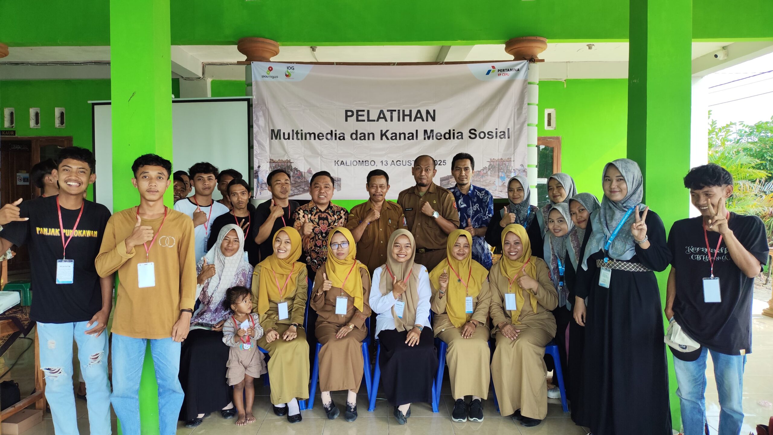 Pegiat seni lokal Kaliombo.