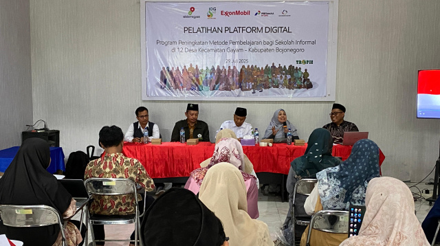 pelatihan platform digital.