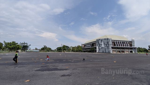 Sirkuit balap motor bojonegoro.