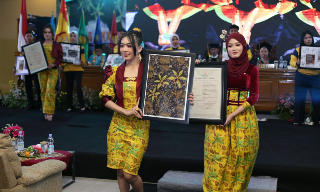 Wisuda Sarjana S1 Unigoro