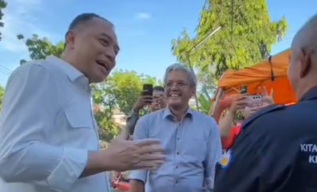 Wali Kota Surabaya Eri Cahyadi (kiri) dan GM PGN SOR III Hedi Hedianto (kanan).