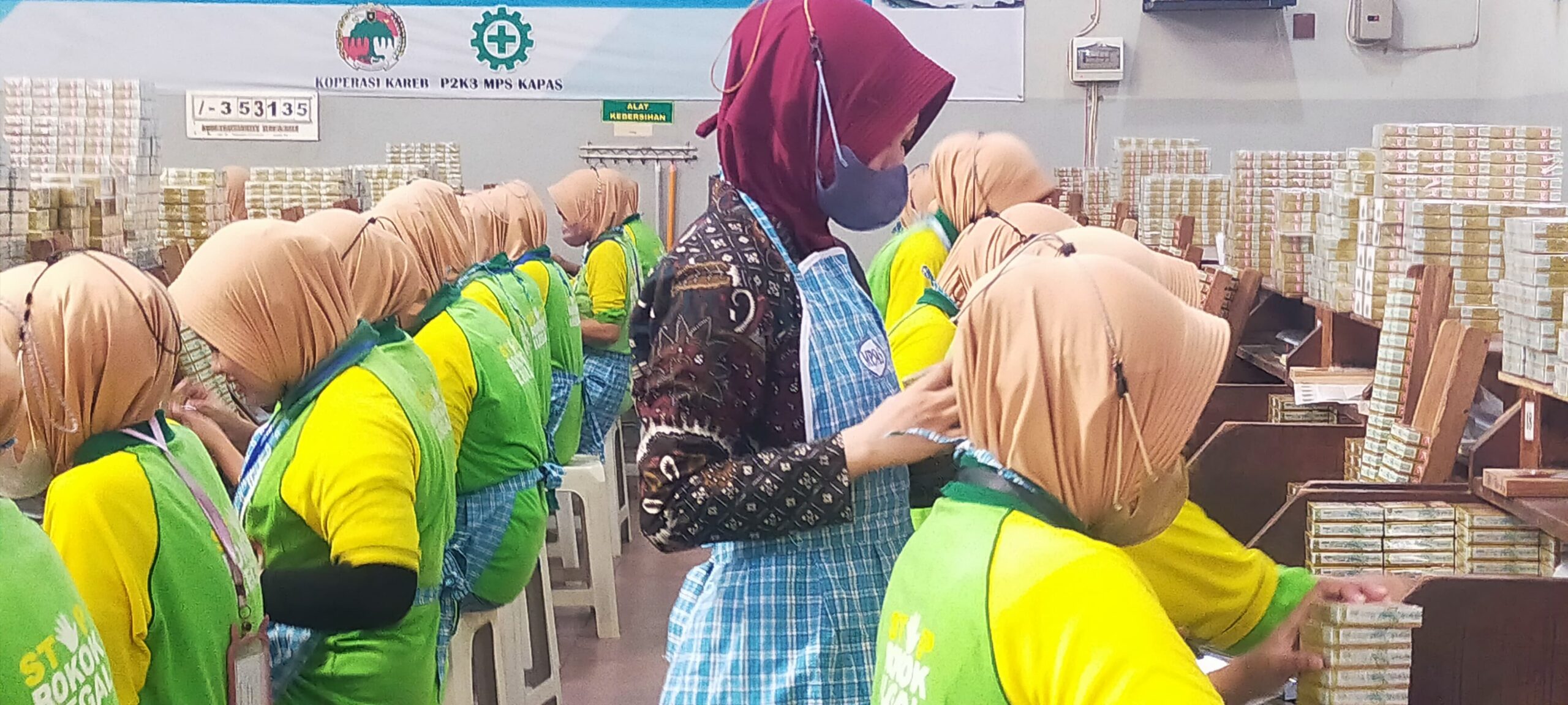 Pekerja bojonegoro kena PHK.