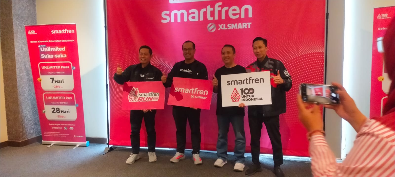 Smartfren.