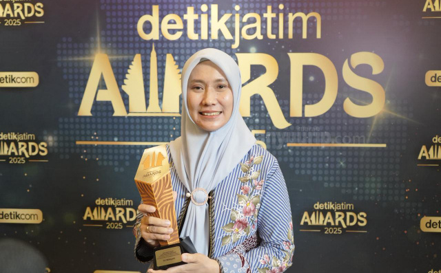 Wakil Ketua DPRD Jatim, Sri Wahyuni