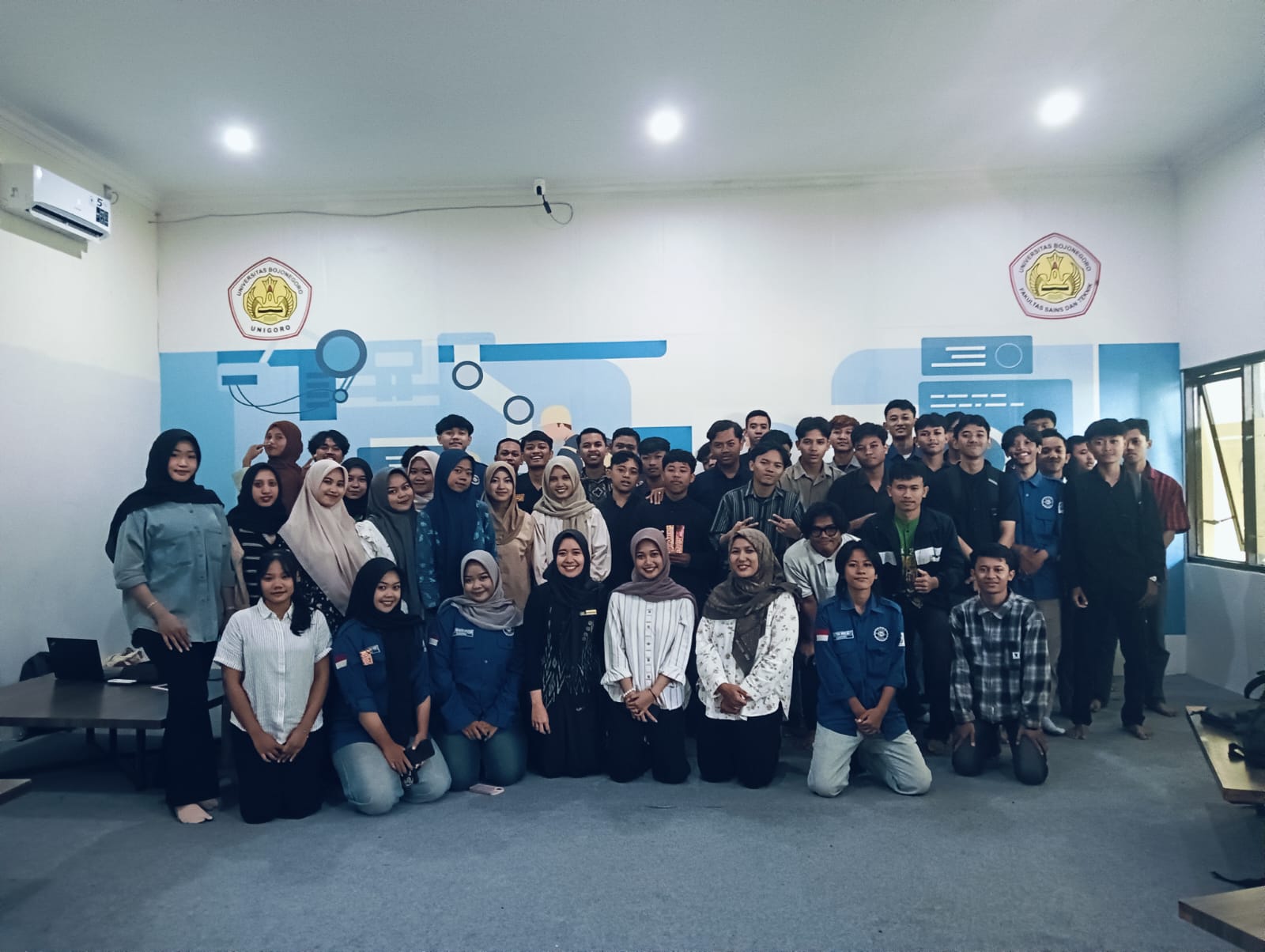 Kuliah praktisi Unigoro.