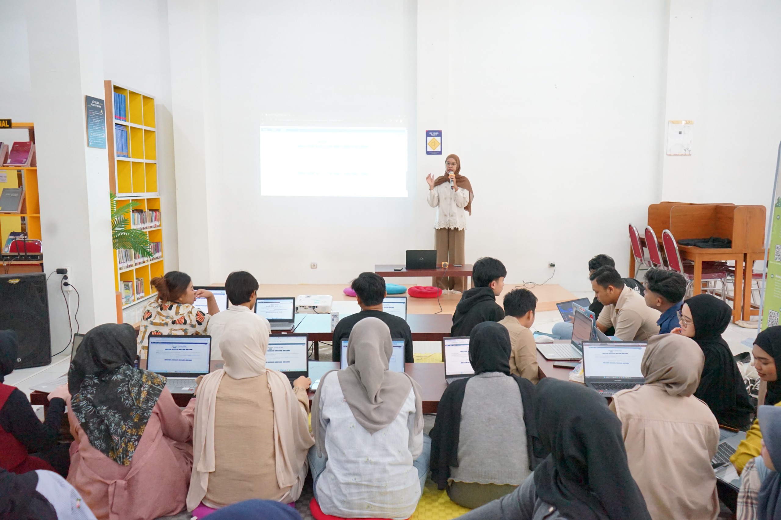 Perpustakaan Unigoro.