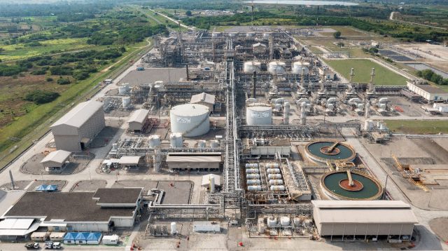 ExxonMobil di Blok Cepu.