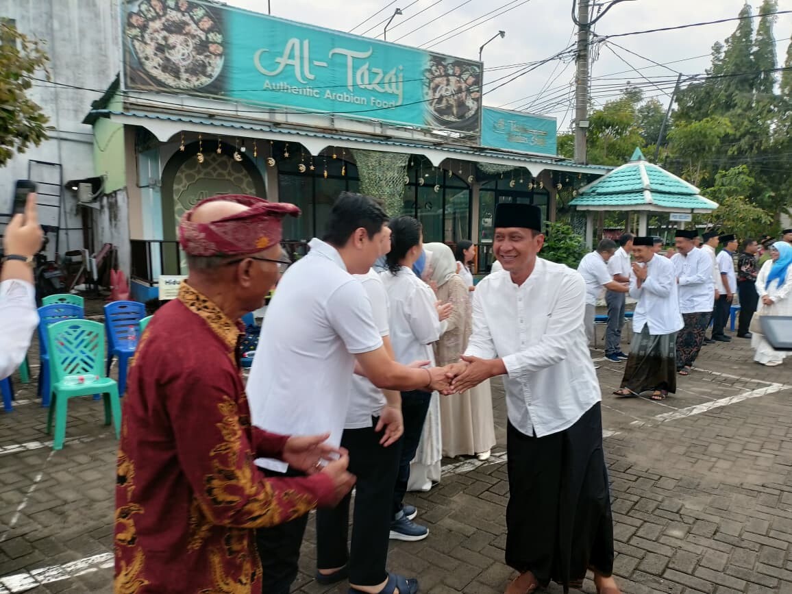 Bupati salat idulfitri.