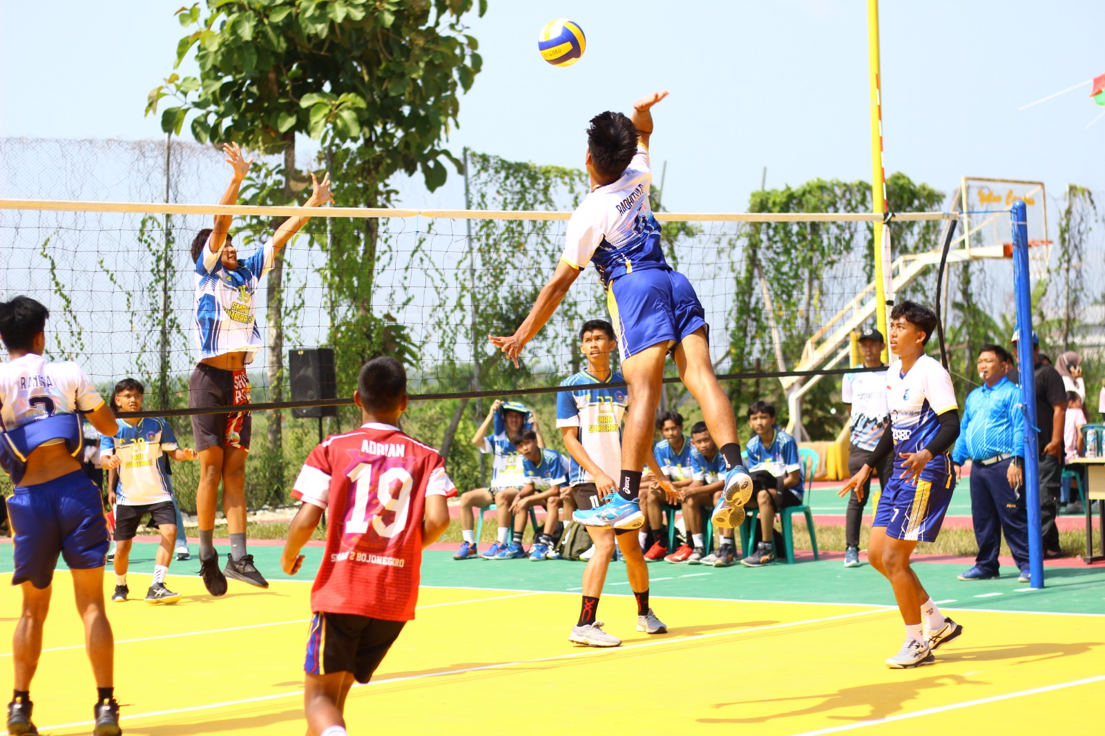 Rektor Unigoro Cup.