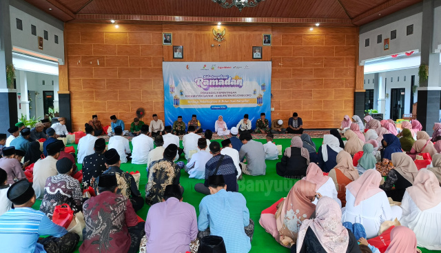 EMCL santuni anak yatim