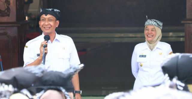 Setyo Wahono dan Nurul Azizah