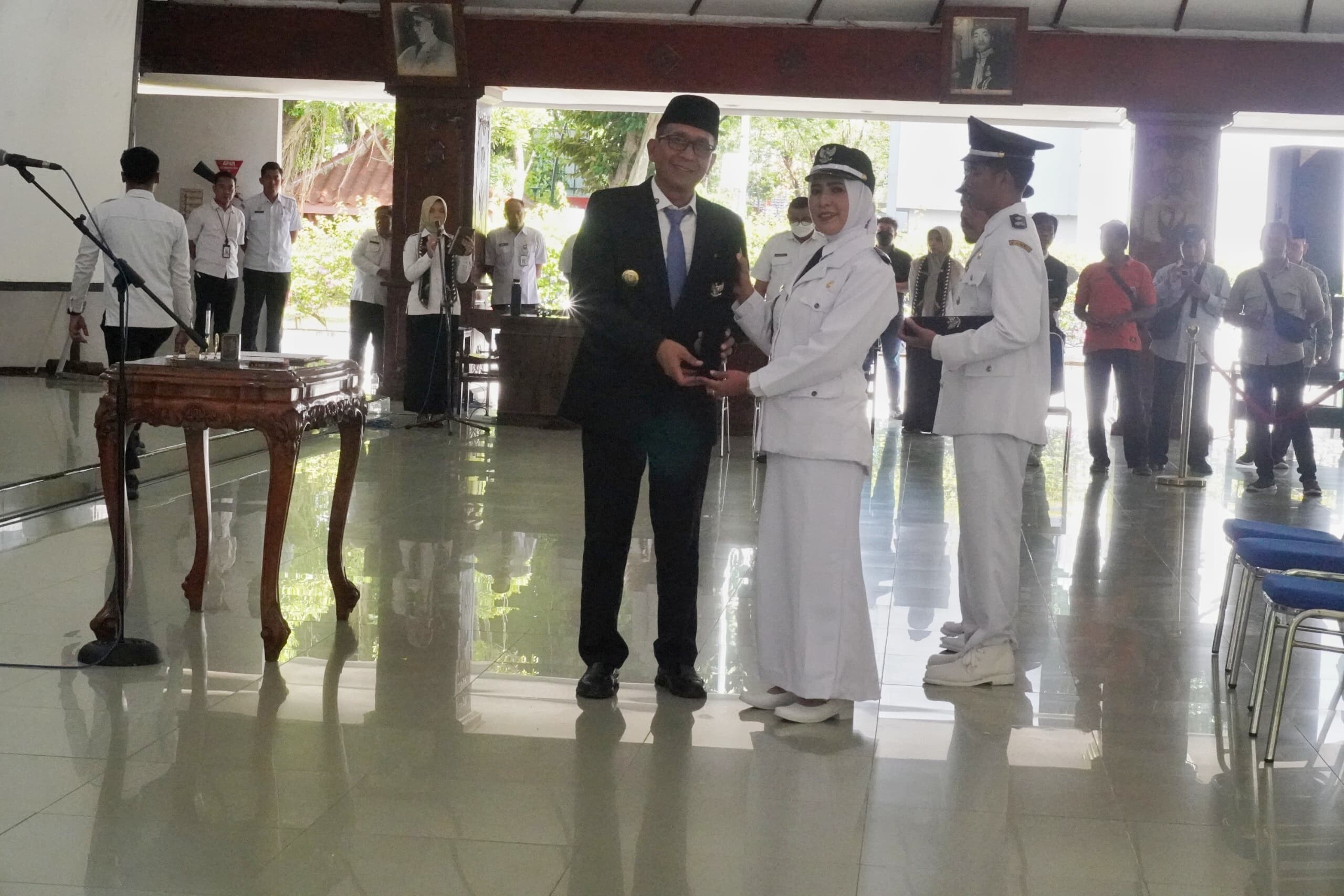 Bupati Bojonegoro Lantik 3 Kades PAW.