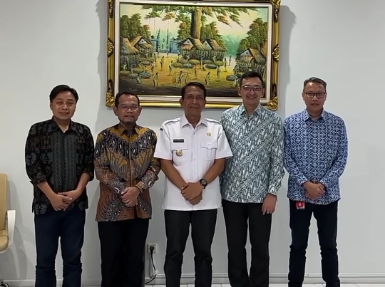 Pejabat ExxonMobil Temui Bupati Bojonegoro.