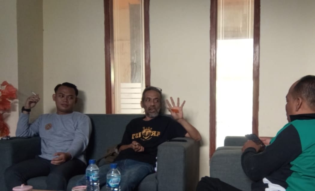 Bale parawangsa.