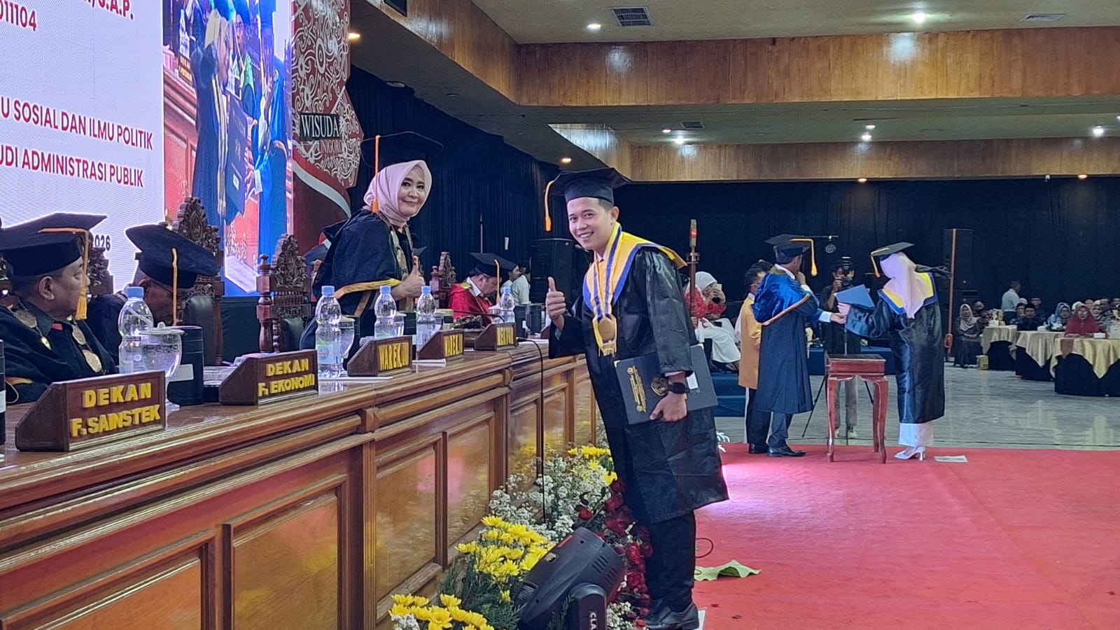 Wisuda Unigoro.