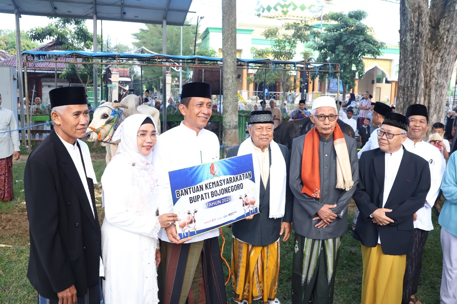 Bupati Salat Iduladha.