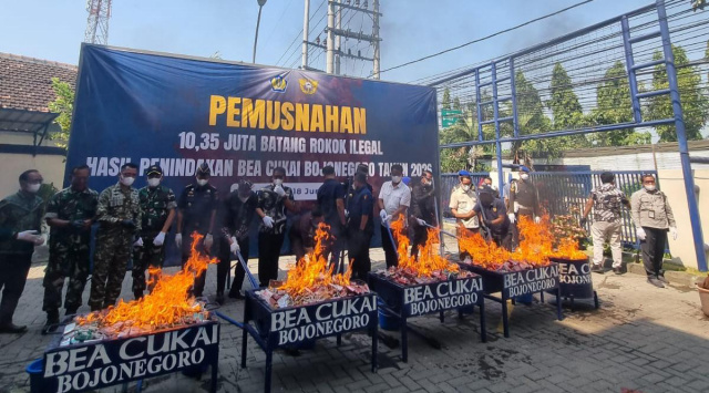 Musnahkan rokok ilegal