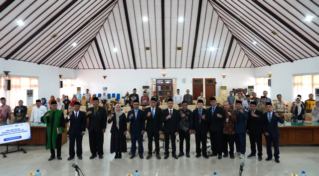 Bupati Setyo Wahono