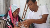 Kerajinan tas rajut