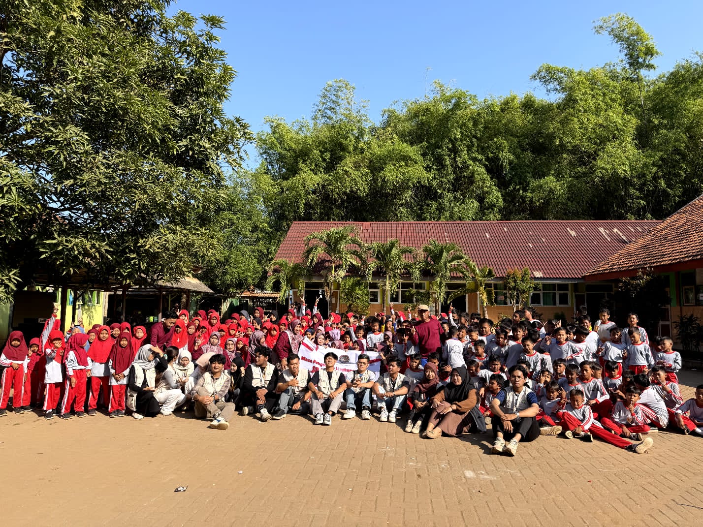 KKN UTM.