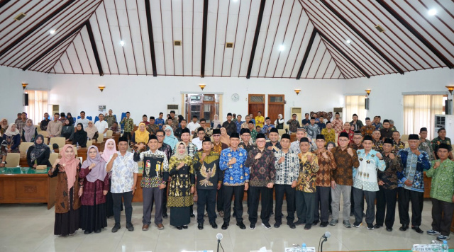 Bupati Setyo Wahono