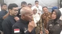 IMG_20260720_121425 Kepala SKK Migas Djoko Siswanto berbincang dengan Wabup Bojonegoro Nurul Azizah.
