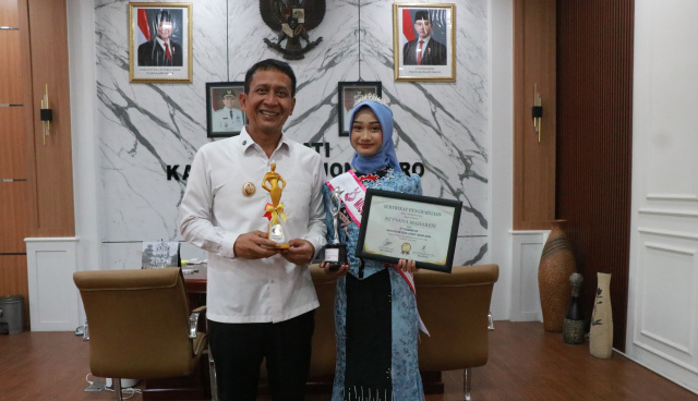Miss Hijab Cilik, Reyvana Maharesi