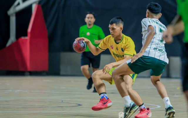Tim atlet putra cabor handball