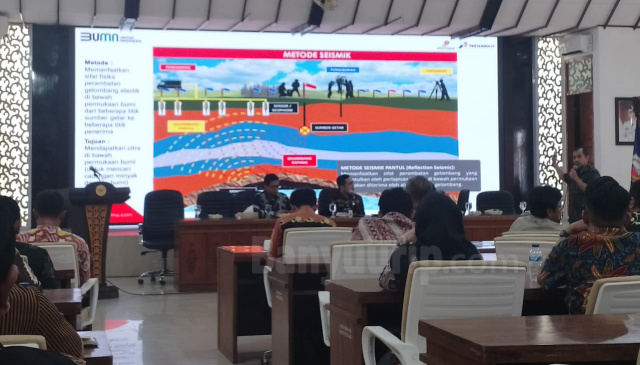 sosialisasi survei seismik 2D Lamturo