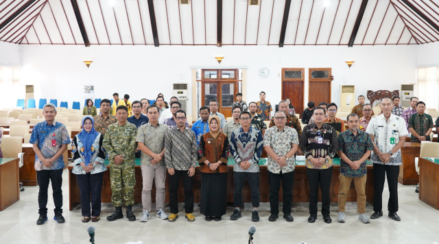 sosialisasi rencana survei seismik 2D Lamturo
